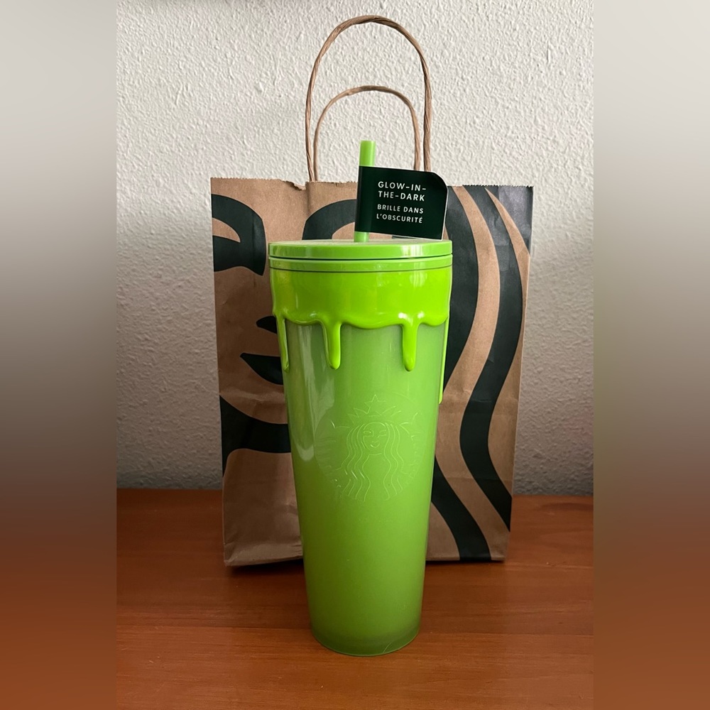 Starbucks 2023 Halloween Green Glow in The Dark Slime, Venti